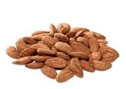 שקדים קלויים