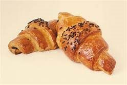 קרואסון שוקולד אפייה במקום